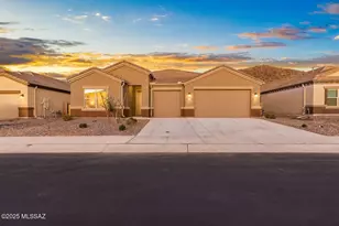 10094 N Black Dalea Dr, Marana, AZ 85653 - Photo 1