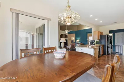 602 E Bridal Veil Falls Road, Oro Valley, AZ 85755 - Photo 9