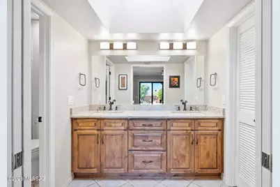 1760 W Via De La Gloria, Green Valley, AZ 85622 - Photo 21