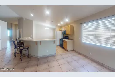 7736 N Sun Flair Drive, Tucson, AZ 85741 - Photo 5