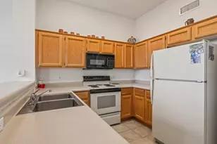 868 E Grass Meadow Pl, Oro Valley, AZ 85755 - Photo 9