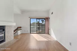 7917 E Colette Cir, Tucson, AZ 85710 - Photo 9