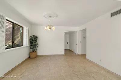 5521 N Arroyo Grande Drive, Tucson, AZ 85718 - Photo 9
