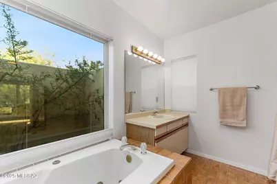 7441 N Calle Sin Desengano, Tucson, AZ 85718 - Photo 19