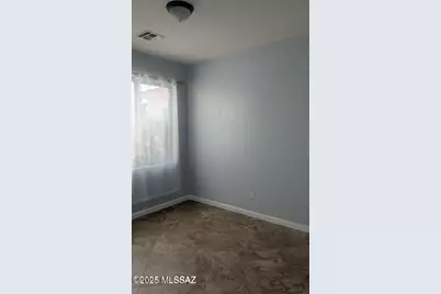 5554 W Carriage Drive, Tucson, AZ 85742 - Photo 17