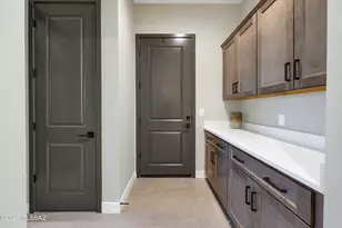 5445 N Yvon Hts Pl, Tucson, AZ 85704 - Photo 37