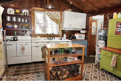 13223 E Turkey Creek Road, Pearce, AZ 85625 - Photo 19