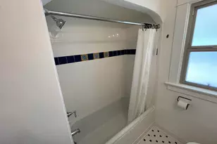 1041 E Grant Rd, Tucson, AZ 85719 - Photo 11