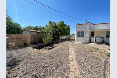 1041 E Grant Road, Tucson, AZ 85719 - Photo 31