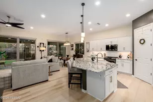 13215 N Stonecrop Ln, Oro Valley, AZ 85755 - Photo 5