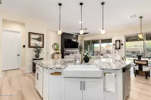 13215 N Stonecrop Ln, Oro Valley, AZ 85755 - Photo 5