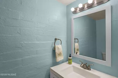 1337 E Fort Lowell Road #C, Tucson, AZ 85719 - Photo 7