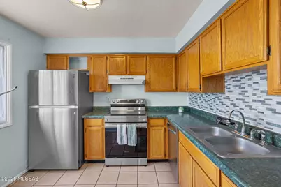 1337 E Fort Lowell Road #C, Tucson, AZ 85719 - Photo 5