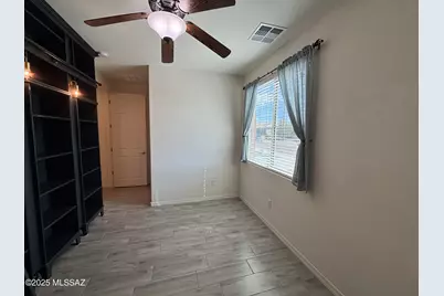 3772 W Desert Totem Lane, Tucson, AZ 85742 - Photo 33