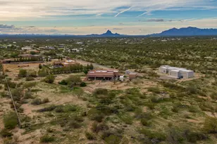 30895 E Goodman Ranch Rd, Marana, AZ 85658 - Photo 35