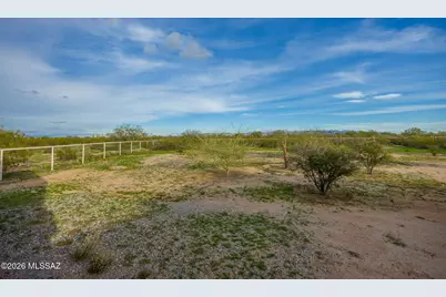 30895 E Goodman Ranch Road, Marana, AZ 85658 - Photo 21
