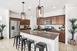 902 E Prairie Field Ln, Sahuarita, AZ 85629 - Photo 11