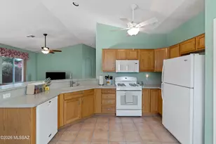 8055 W Cottonwood Wash Wy, Tucson, AZ 85743 - Photo 11
