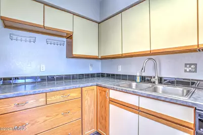 3046 S Cole Circle, Tucson, AZ 85713 - Photo 13