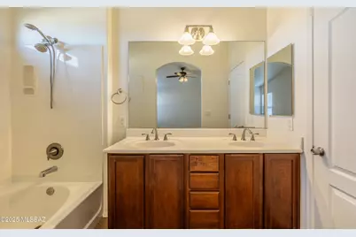 5295 E Agave Vista Drive, Tucson, AZ 85756 - Photo 17