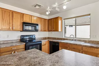 10001 E Apache Rain Drive, Tucson, AZ 85748 - Photo 5