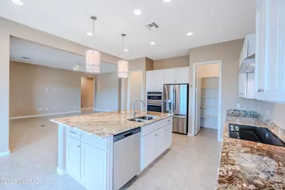 320 W Saguaro Arm Trail, Oro Valley, AZ 85755 - Photo 13