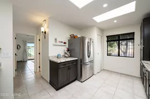 7852 N La Canada Dr, Tucson, AZ 85704 - Photo 9