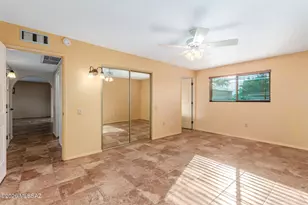 132 E Santa Rebecca Dr, Green Valley, AZ 85614 - Photo 15