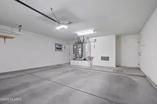 6684 E Ladonna Ln, Tucson, AZ 85706 - Photo 27