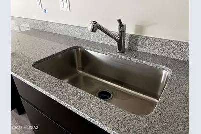 1868 S Poetry Lane, Tucson, AZ 85711 - Photo 5