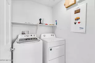 6039 S Hawks Hollow Ct, Tucson, AZ 85747 - Photo 15