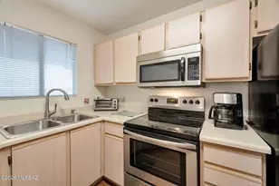 5751 N Kolb Rd, Tucson, AZ 85750 - Photo 17