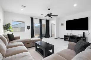 12455 W Gini Ln, Marana, AZ 85653 - Photo 13