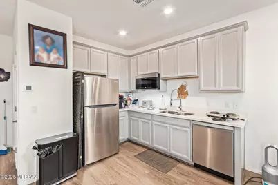 6255 S Desert Peak Drive, Tucson, AZ 85706 - Photo 17