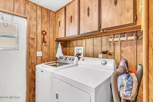 5840 W Flying W St, Tucson, AZ 85713 - Photo 27