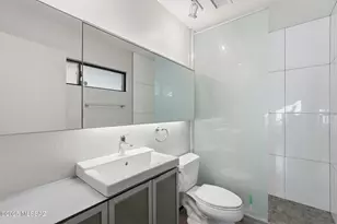 1117 E Adelaide Dr, Tucson, AZ 85719 - Photo 33