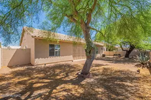 8949 N Willeta Dr, Tucson, AZ 85743 - Photo 29