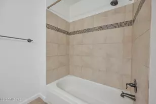 3472 N Richland Dr, Tucson, AZ 85719 - Photo 23