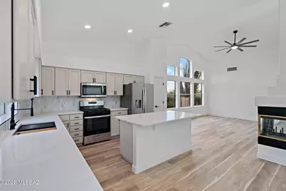 960 W Wheatgrass Place, Tucson, AZ 85737 - Photo 9