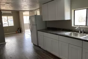 571 E 7th St, Benson, AZ 85602 - Photo 7