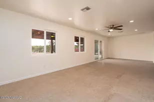11000 E Roger Rd, Tucson, AZ 85749 - Photo 19