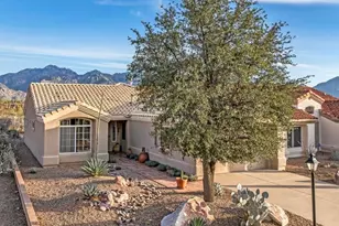 13672 N Tom Ryans Way, Oro Valley, AZ 85755 - Photo 3