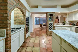 6380 N Valley View Rd, Tucson, AZ 85718 - Photo 13