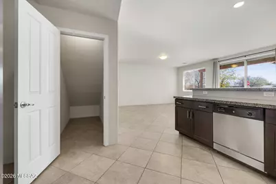 2843 N Silkie Place, Tucson, AZ 85719 - Photo 17