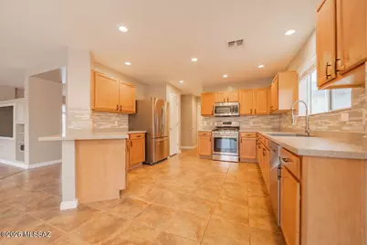 1152 W Camino Hombre Viejo, Sahuarita, AZ 85629 - Photo 5