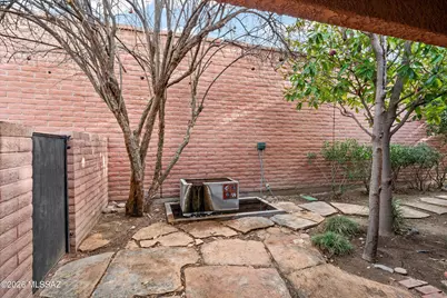 3167 N Willow Creek Drive, Tucson, AZ 85712 - Photo 37