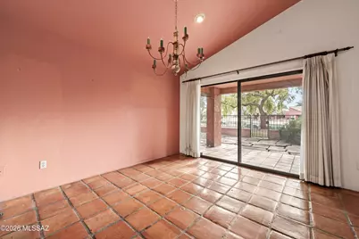 3167 N Willow Creek Drive, Tucson, AZ 85712 - Photo 17