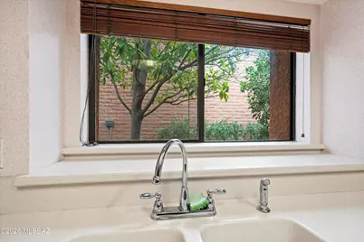 3167 N Willow Creek Drive, Tucson, AZ 85712 - Photo 19