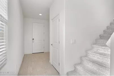 7801 S Walnutview Drive, Tucson, AZ 85757 - Photo 5