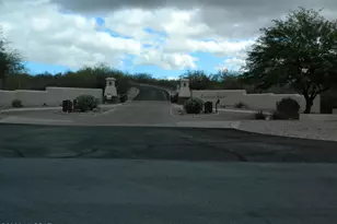 422 Corte Artura Azul, Green Valley, AZ 85614 - Photo 1